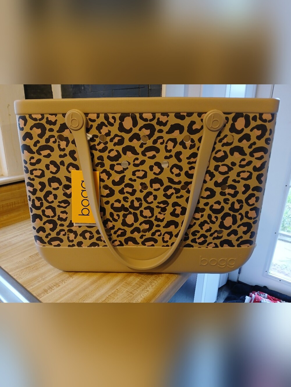 Bogg Bag NWT Large Traditional Leopard Print Tote - Picture 3 of 8
